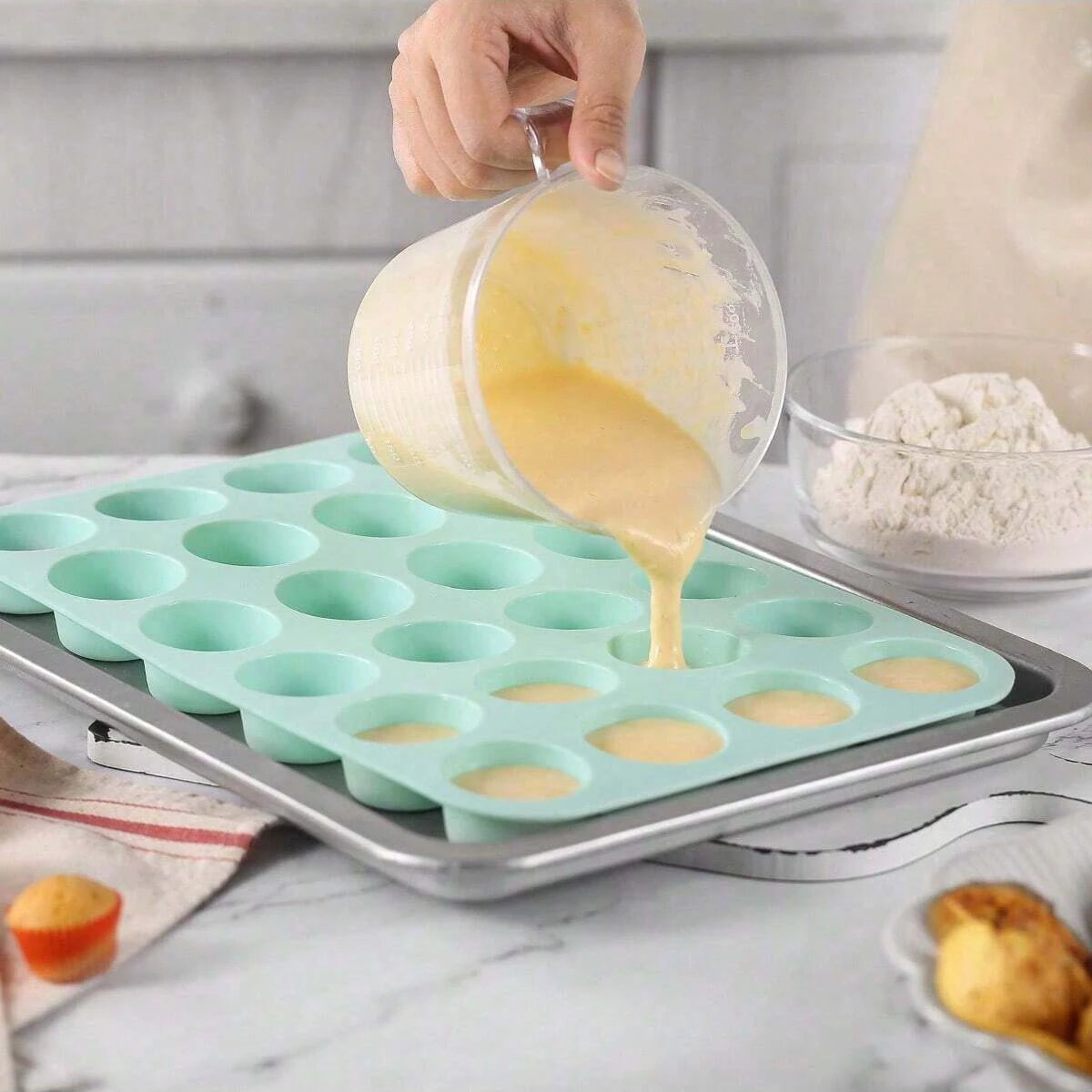 24-Hole Cake Mold Silicone Soa - đánh giá và giá Soap Making Jar