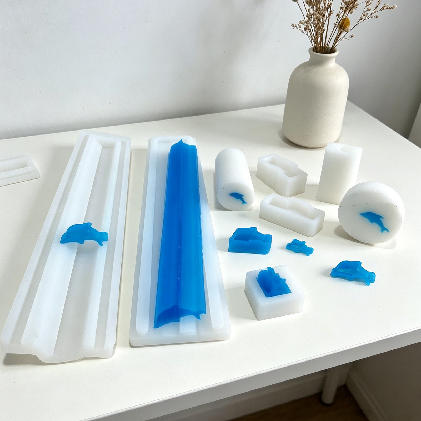 1Set Dolphin Shaped Long Tube  - đánh giá và giá Soap Making Cold Process